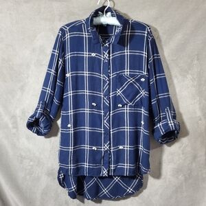 Harper Flannel Beaded Long Sleeve Buttondown Hi-Lo Shirt Navy/White Plaid Size L